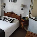 Hotel Verlaine Paris